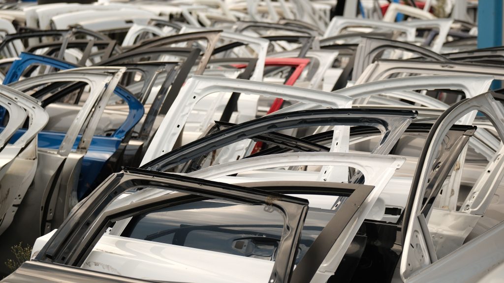Vendre sa voiture pour pièces, ça rapporte combien vraiment ?